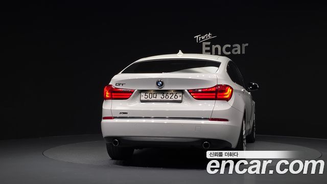 BMW 5 Series GT (F07) GT xDrive 2015 — фото 4
