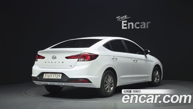 Hyundai Avante (AD) 1.6 Style 2019 — фото 2