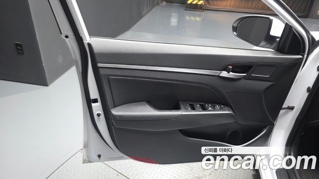 Hyundai Avante (AD) 1.6 Style 2019 — фото 24
