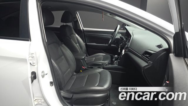 Hyundai Avante (AD) 1.6 Style 2019 — фото 26