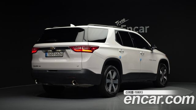 Chevrolet Traverse 3.6 AWD LT Leather Premium 2020 — фото 2