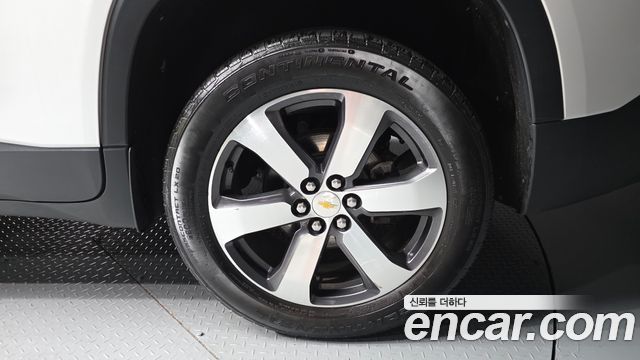 Chevrolet Traverse 3.6 AWD LT Leather Premium 2020 — фото 5