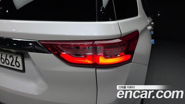 Chevrolet Traverse 3.6 AWD LT Leather Premium 2020 — фото 23