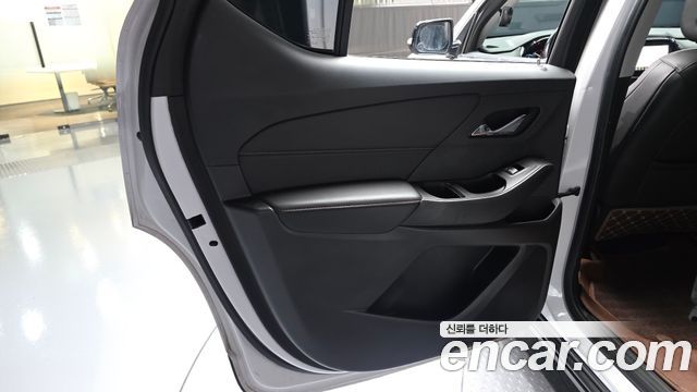 Chevrolet Traverse 3.6 AWD LT Leather Premium 2020 — фото 25