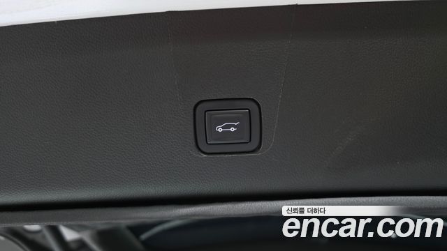 Chevrolet Traverse 3.6 AWD LT Leather Premium 2020 — фото 32