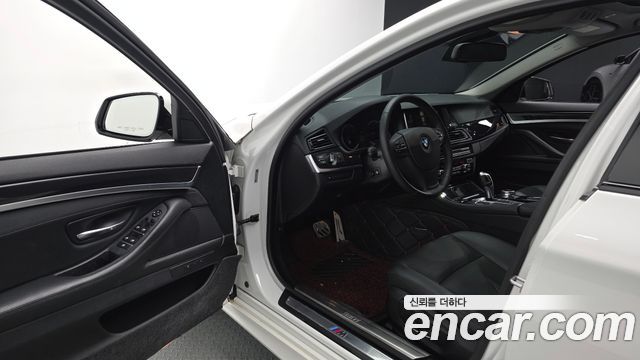 BMW 5 Series (F10) 520d M Aero Dynamic 2016 — фото 10