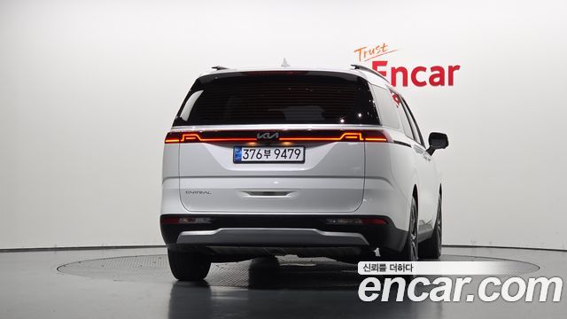 Kia Carnival (IV) Gasoline 9-Seater Prestige 2023 — фото 4