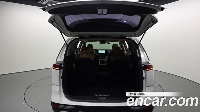 Kia Carnival (IV) Gasoline 9-Seater Prestige 2023 — фото 20