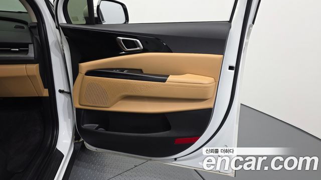 Kia Carnival (IV) Gasoline 9-Seater Prestige 2023 — фото 24