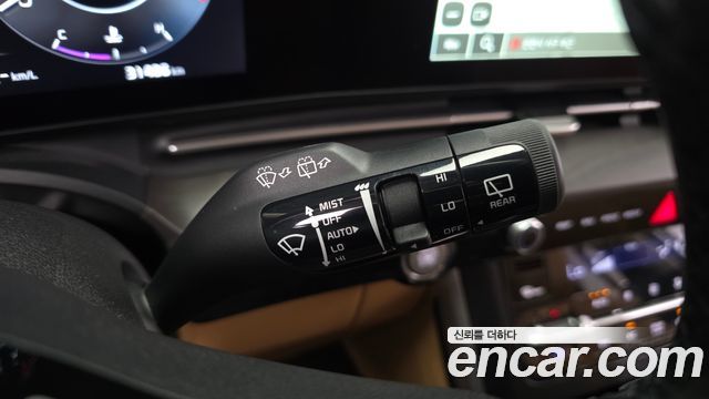 Kia Carnival (IV) Gasoline 9-Seater Prestige 2023 — фото 31