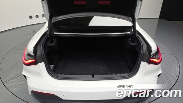BMW 4 Series (G22) 420i M Sport Coupe 2021 — фото 20