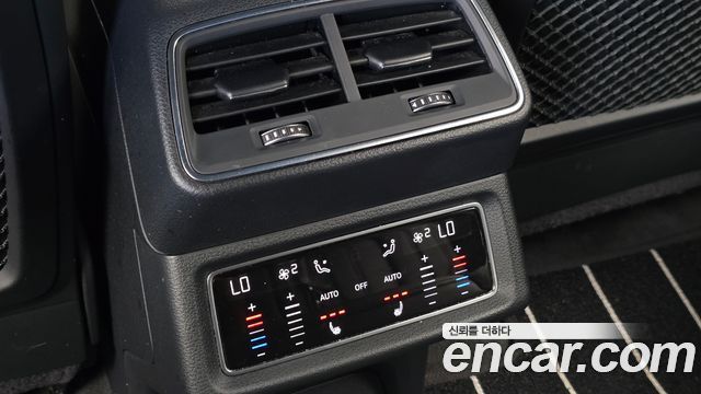 Audi e-tron 55 Quattro Sportback 2022 — фото 19