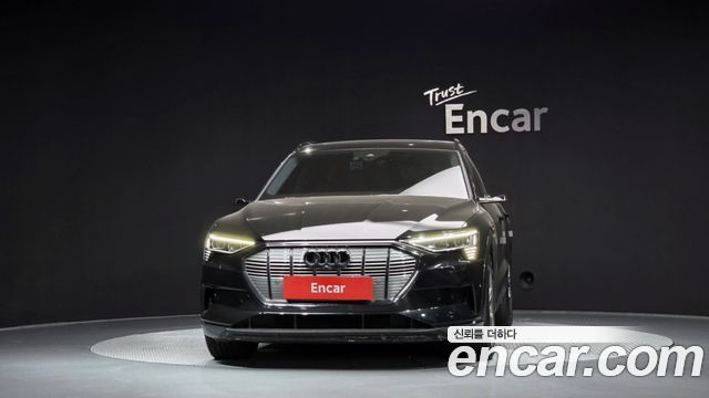 Audi e-tron 50 Quattro Sportback 2021 — фото 3