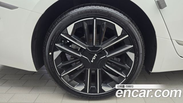Kia K8 2.5 Gasoline 2WD Noblesse 2025 — фото 5