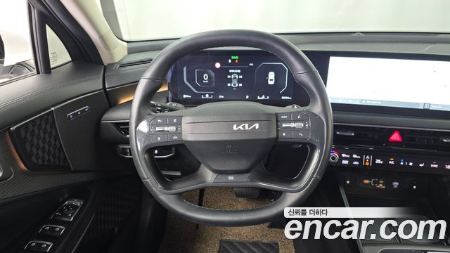 Kia K8 2.5 Gasoline 2WD Noblesse 2025 — фото 13