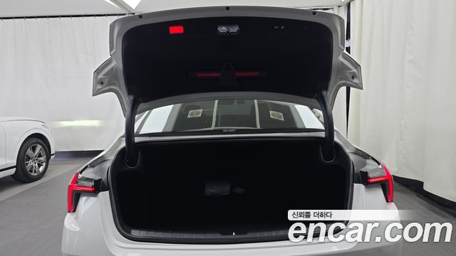 Kia K8 2.5 Gasoline 2WD Noblesse 2025 — фото 17