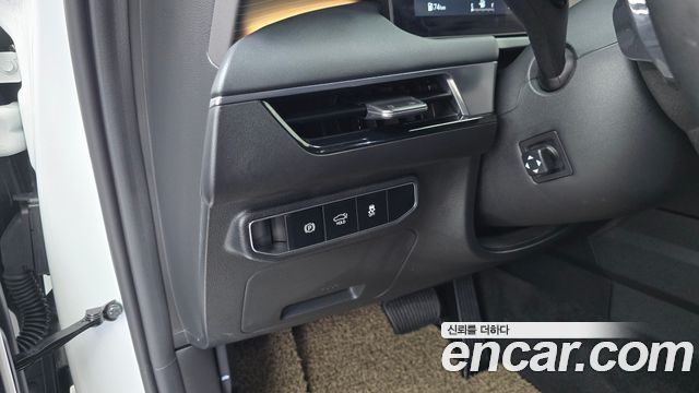 Kia K8 2.5 Gasoline 2WD Noblesse 2025 — фото 19