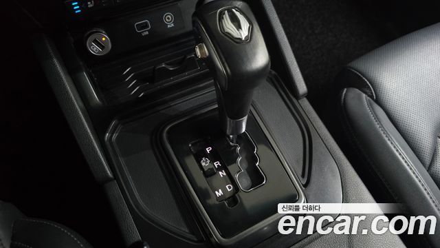 KG Mobility (SsangYong) Rexton Sports Khan Diesel 2.2 4WD Prestige Special (5-Link) 2021 — фото 9