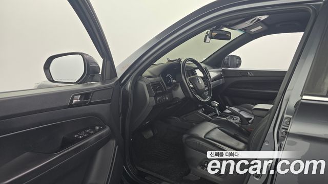KG Mobility (SsangYong) Rexton Sports Khan Diesel 2.2 4WD Prestige Special (5-Link) 2021 — фото 10