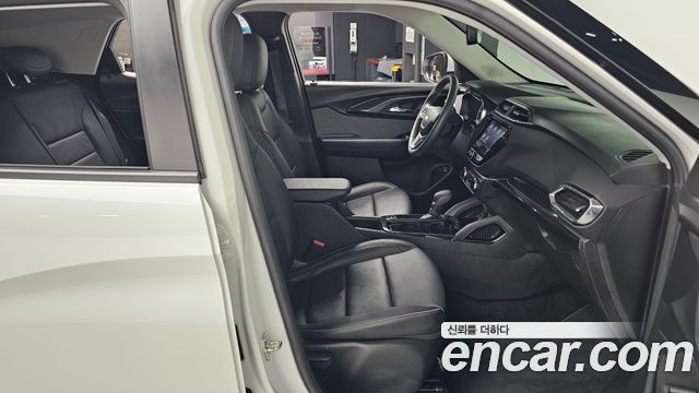 Chevrolet Trailblazer 1.3 Turbo 2WD Premier 2022 — фото 15