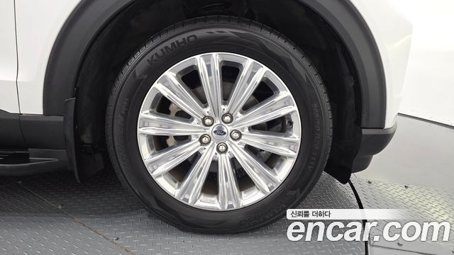 Ford Explorer (VI) 2.3 LimIted 4WD 2020 — фото 21