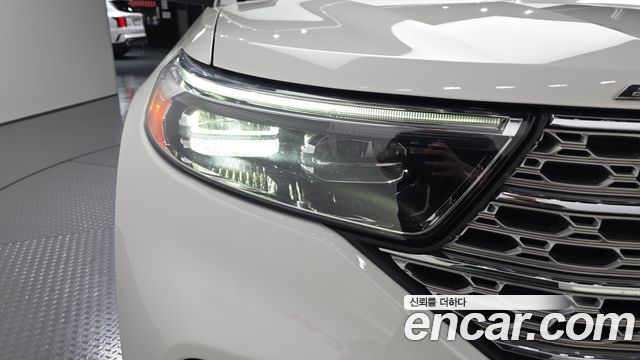 Ford Explorer (VI) 2.3 LimIted 4WD 2020 — фото 22