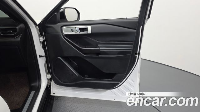 Ford Explorer (VI) 2.3 LimIted 4WD 2020 — фото 24