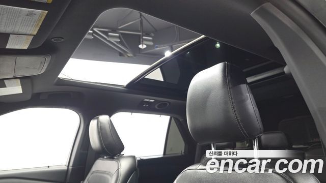 Ford Explorer (VI) 2.3 LimIted 4WD 2020 — фото 28
