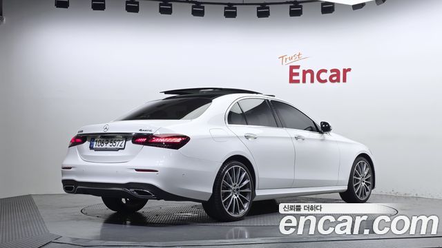 Mercedes-Benz E-Class (W213) E350 4MATIC AMG Line 2021 — фото 2
