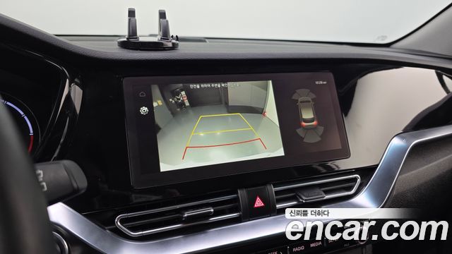 Kia Niro Plus Air 2023 — фото 16