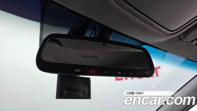Kia Niro Plus Air 2023 — фото 18