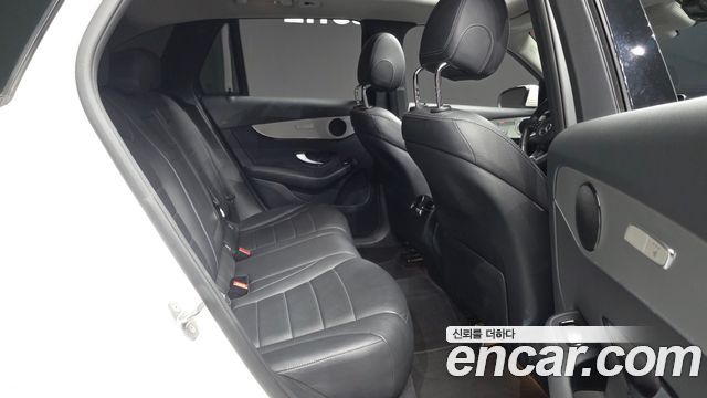 Mercedes-Benz GLC-Class (X253) GLC350e 4MATIC Premium 2019 — фото 12