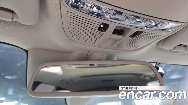 Mercedes-Benz GLC-Class (X253) GLC350e 4MATIC Premium 2019 — фото 17