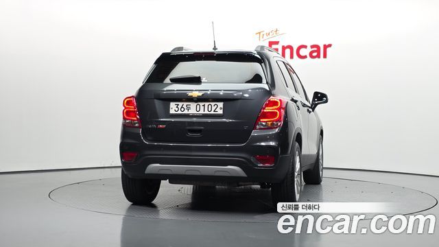 Chevrolet Trax 1.4 LT Deluxe 2017 — фото 4