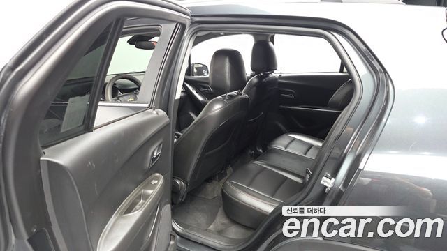 Chevrolet Trax 1.4 LT Deluxe 2017 — фото 26
