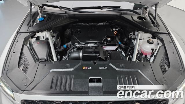 Genesis GV70 2.5T Gasoline AWD 2025 — фото 6