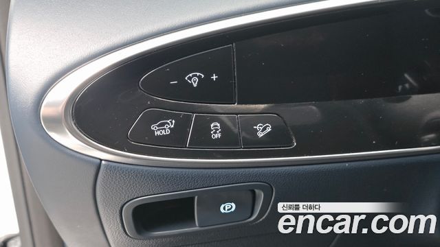 Genesis GV70 2.5T Gasoline AWD 2025 — фото 18
