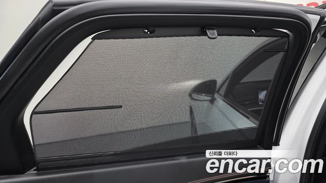 Genesis GV70 2.5T Gasoline AWD 2025 — фото 35