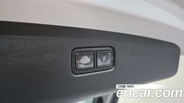 Genesis GV70 2.5T Gasoline AWD 2025 — фото 40