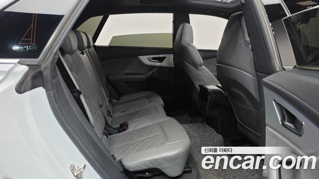Audi Q8 (4M) 50 TDI Quattro Premium 2021 — фото 26