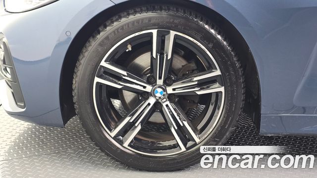 BMW 4 Series (G22) 420i M Sport Coupe 2021 — фото 5