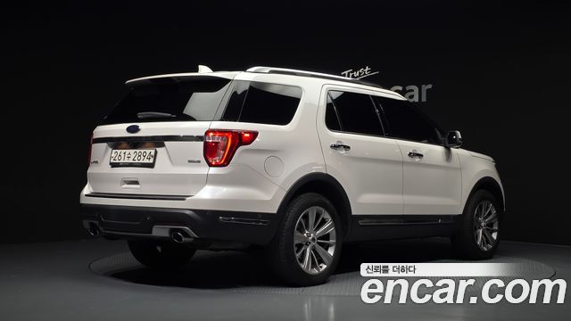 Ford Explorer 2.3 Limited 4WD 5th 2018 — фото 2