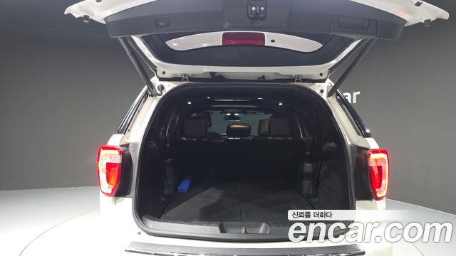 Ford Explorer 2.3 Limited 4WD 5th 2018 — фото 20