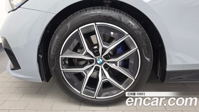 BMW 5 Series (G60) 520i M Sport 2024 — фото 5