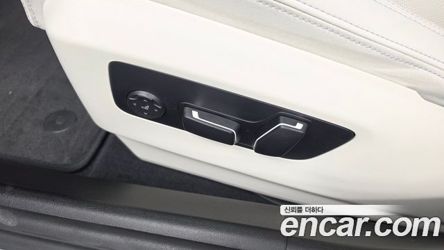 BMW 5 Series (G60) 520i M Sport 2024 — фото 38