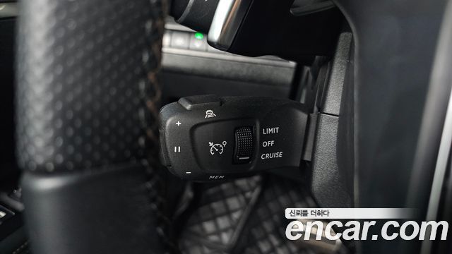 Peugeot 5008 (II) 1.2 Pure Tech GT 2024 — фото 15