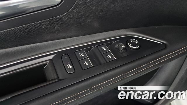 Peugeot 5008 (II) 1.2 Pure Tech GT 2024 — фото 22