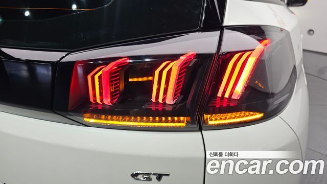 Peugeot 5008 (II) 1.2 Pure Tech GT 2024 — фото 29