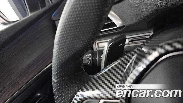 Peugeot 5008 (II) 1.2 Pure Tech GT 2024 — фото 32