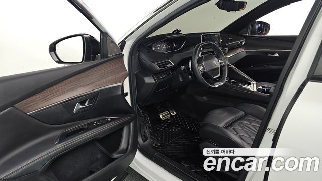 Peugeot 5008 (II) 1.2 Pure Tech GT 2024 — фото 33